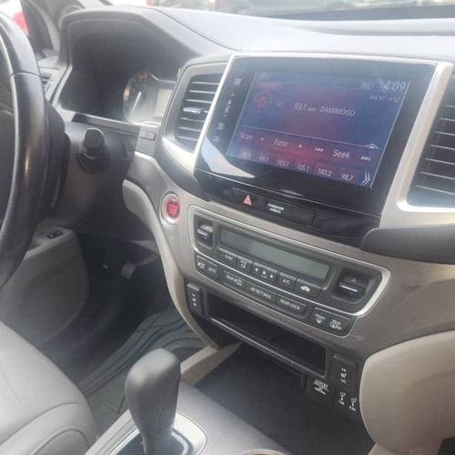 Foreign Used Honda Pilot 2016  for Sale In Ogba oikeja Lagos State