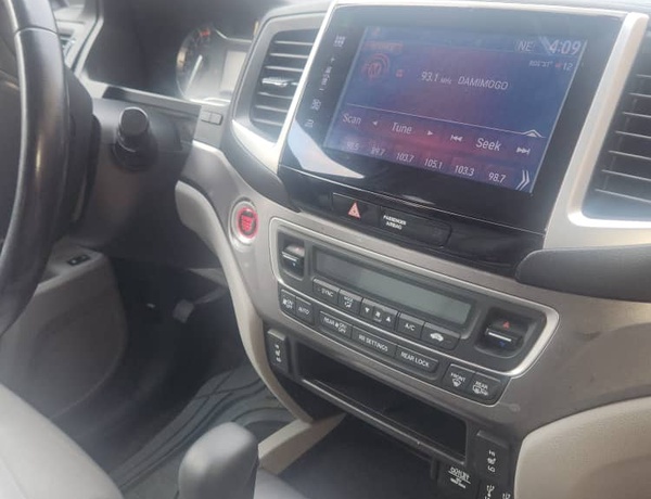 Foreign Used Honda Pilot 2016  for Sale In Ogba oikeja Lagos State