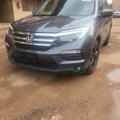 Foreign Used Honda Pilot 2016  for Sale In Ogba oikeja Lagos State