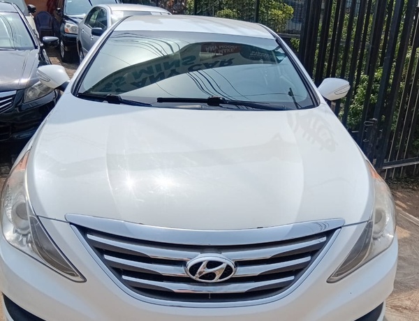 Foreign used Hyundai Sonata 2014  for Sale In Lagos