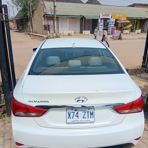 Foreign used Hyundai Sonata 2014  for Sale In Lagos