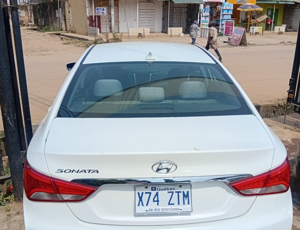 Foreign used Hyundai Sonata 2014  for Sale In Lagos