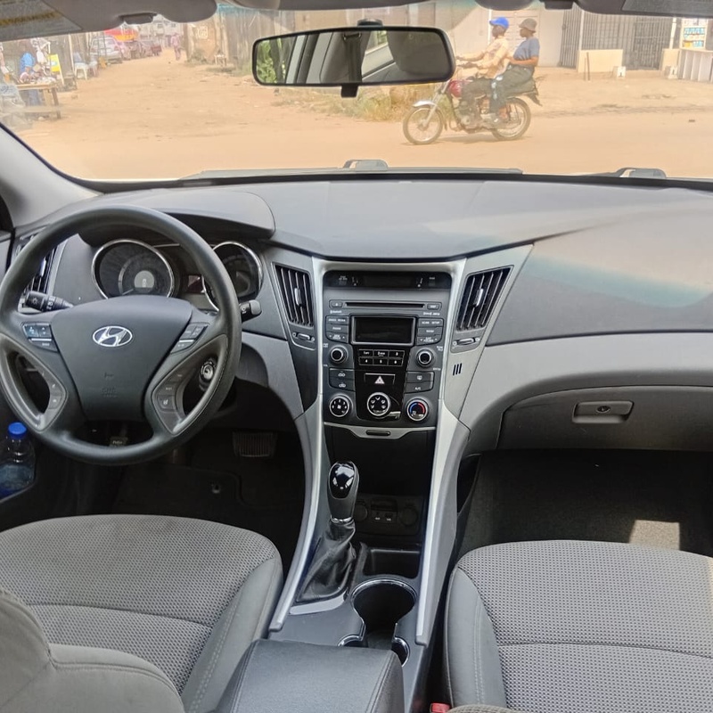 Foreign used Hyundai Sonata 2014  for Sale In Lagos image