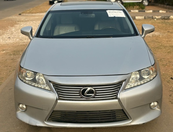 FOREIGN USED LEXUS ES350 2013 FOR SALE IN ABUJA
