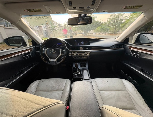 FOREIGN USED LEXUS ES350 2013 FOR SALE IN ABUJA