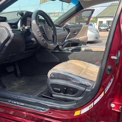 Foreign used Lexus ES350 2020 Model