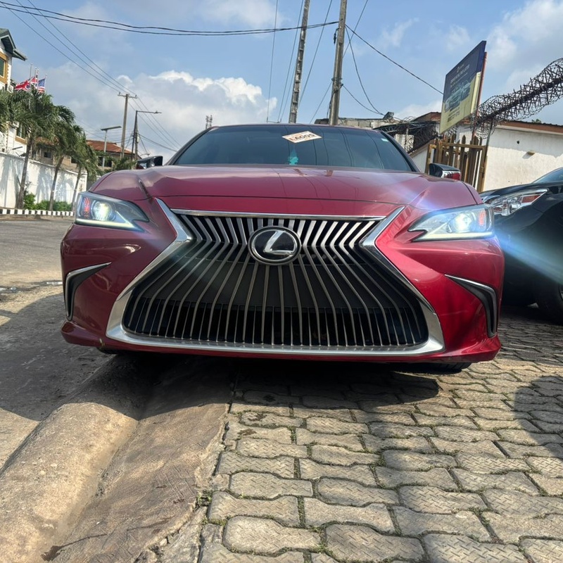 Foreign used Lexus ES350 2020 Model image
