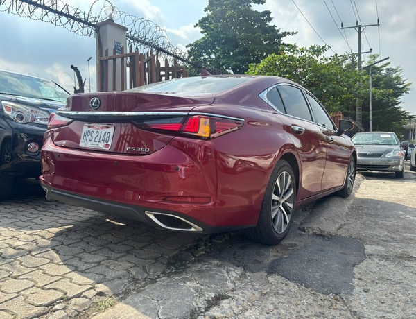 Foreign used Lexus ES350 2020 Model