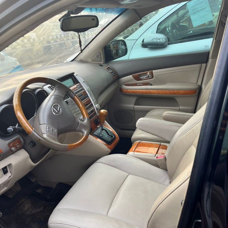 Foreign Used Lexus Rx 330 2006 image