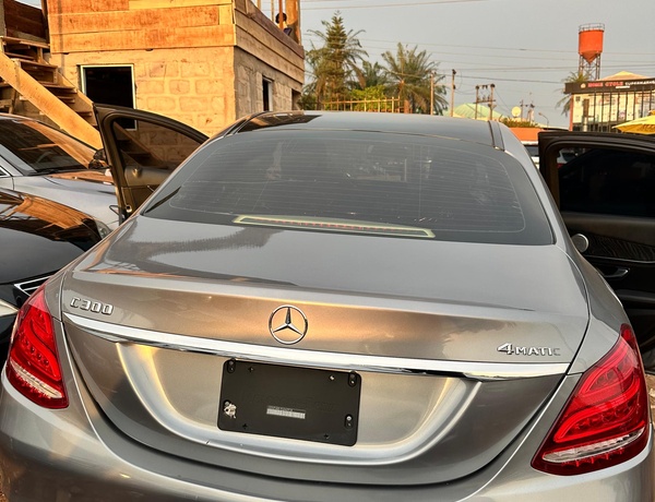 Foreign Used Mercedes Benz C300  2016 for Sale In Edo