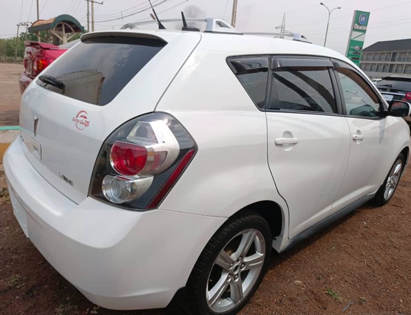 Foreign Used Pontiac Vibe 2009