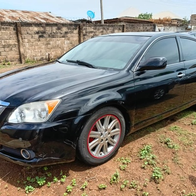 Foreign Used Toyota Avalon 2012