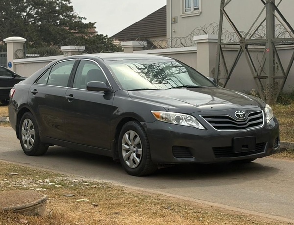Foreign Used Toyota Camry 2010 for Sale In Abuja