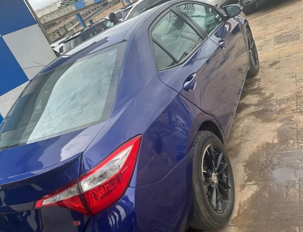 Foreign Used Toyota Camry 2015 In Abuja