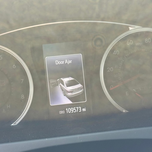 Foreign Used Toyota Camry SE 2016 for Sale In Edo