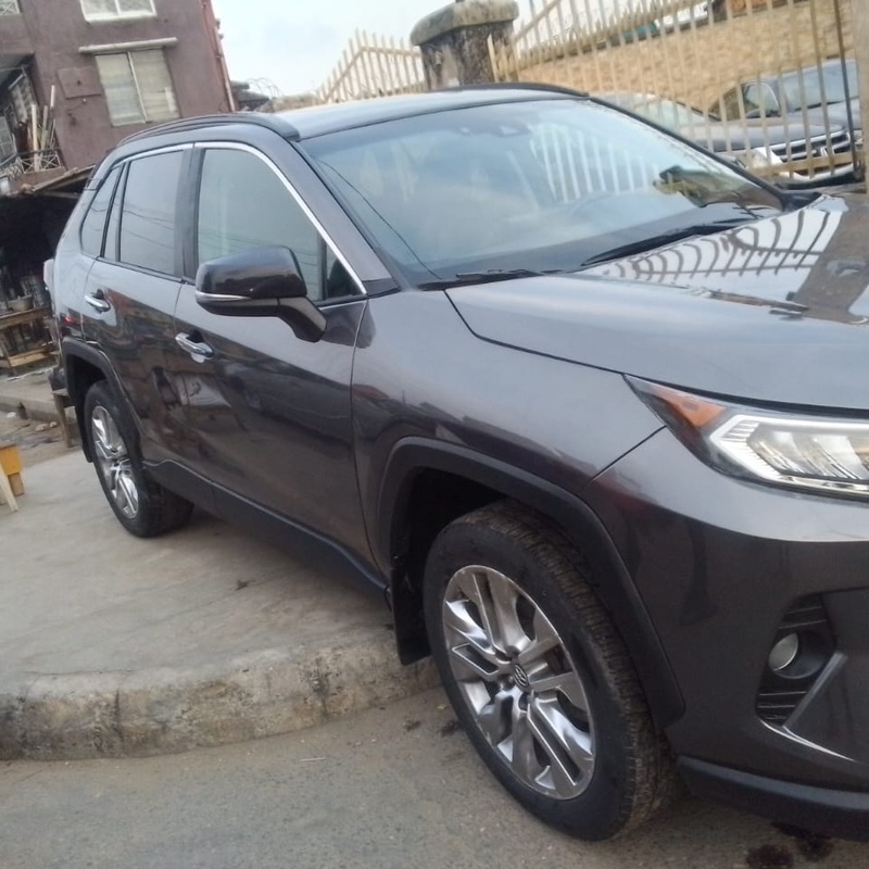 Foreign Used Toyota HighLander 2020 for Sale in Lagos image