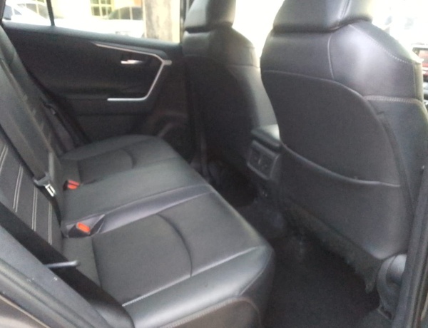 Foreign Used Toyota HighLander 2020 for Sale in Lagos