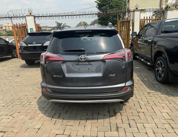 Foreign Used Toyota RAV4 2018 Model
