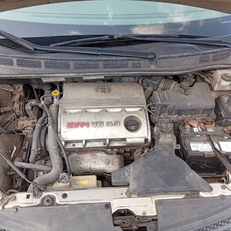 Foreign Used Toyota Sienna 2004 for Sale In Lagos image