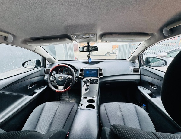 Foreign Used Toyota Venza LE 2013 for Sale In Lagos