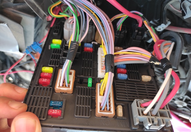 Fuse Box image 2