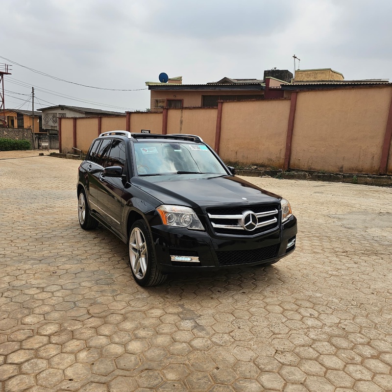 GLK350 in Ogba image