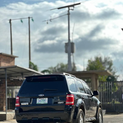 GOOD DEAL 2012 FORD ESCAPE AWD FOR SALE IN KANO