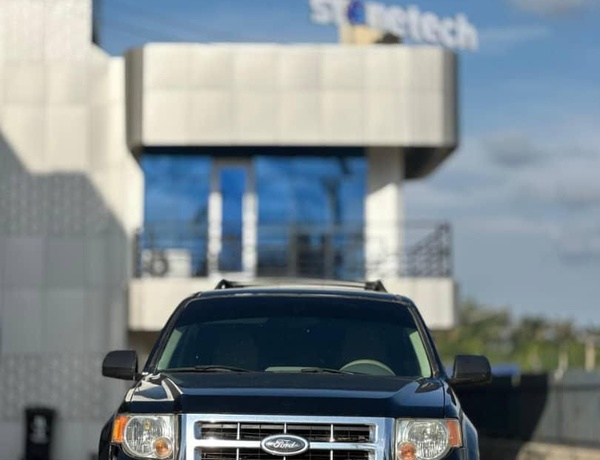 GOOD DEAL 2012 FORD ESCAPE AWD FOR SALE IN KANO