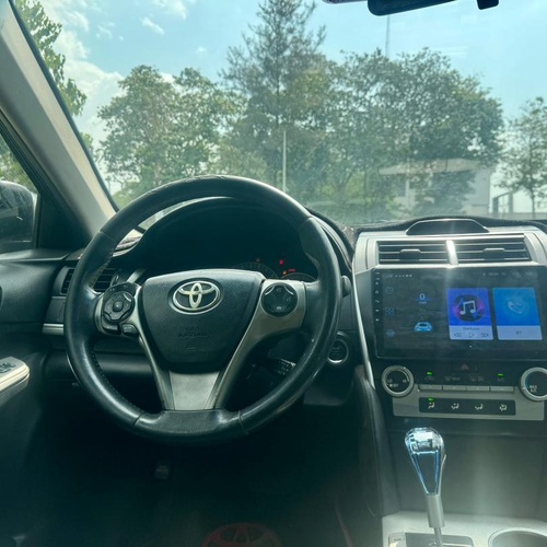 GOOD DEAL  2013 TOYOTA CAMRY SE (KEYLESS) FOR SALE IN ABUJA