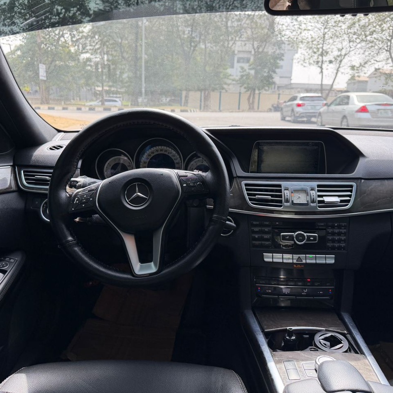 GOOD DEAL  2014 MERCEDES BENZ E350 FOR SALE IN ABUJA image