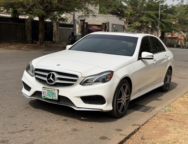 GOOD DEAL  2014 MERCEDES BENZ E350 FOR SALE IN ABUJA