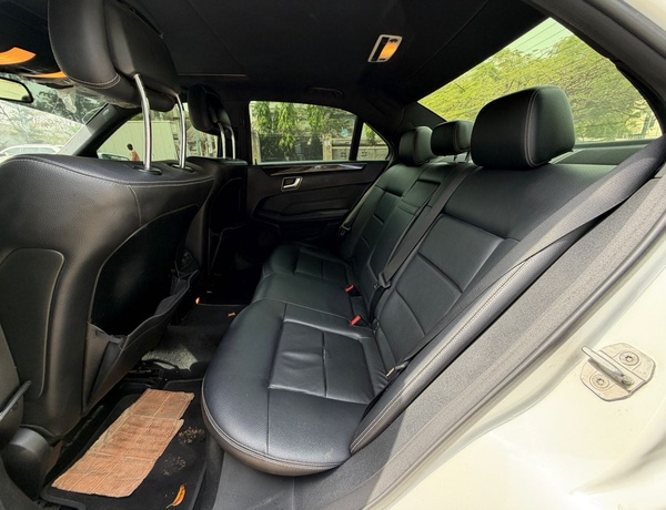 GOOD DEAL  2014 MERCEDES BENZ E350 FOR SALE IN ABUJA