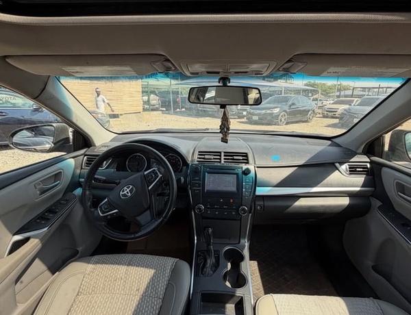 2015 TOYOTA CAMRY SE FOR SALE IN ABUJA