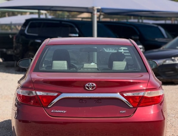 2015 TOYOTA CAMRY SE FOR SALE IN ABUJA
