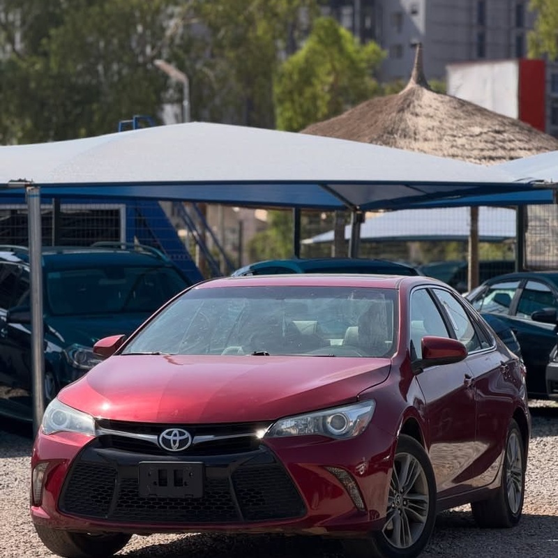 2015 TOYOTA CAMRY SE FOR SALE IN ABUJA image