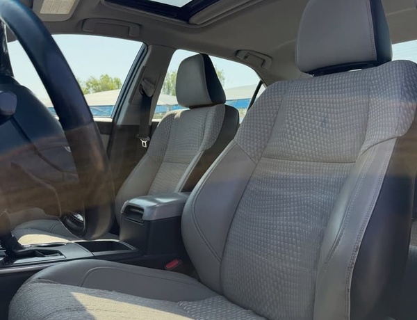 2015 TOYOTA CAMRY SE FOR SALE IN ABUJA