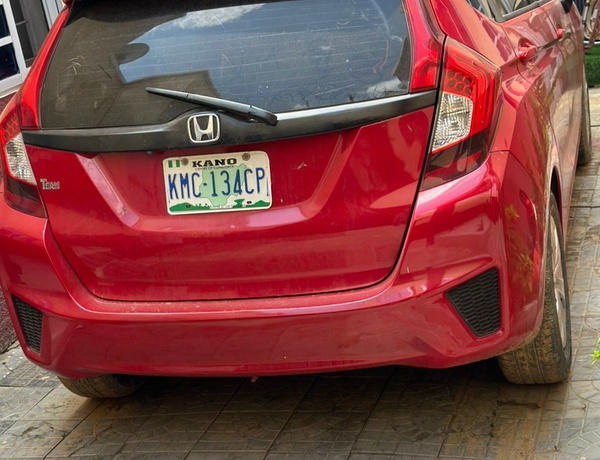 GOOD DEAL   2016 HONDA FIT FOR SALE IN KANO