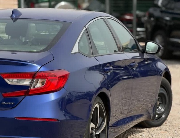 GOOD DEAL  2018 HONDA ACCORD FOR SALE IN ABUJA