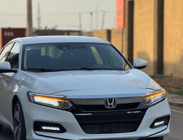 GOOD DEAL   2019 HONDA ACCORD LX  IN KANO