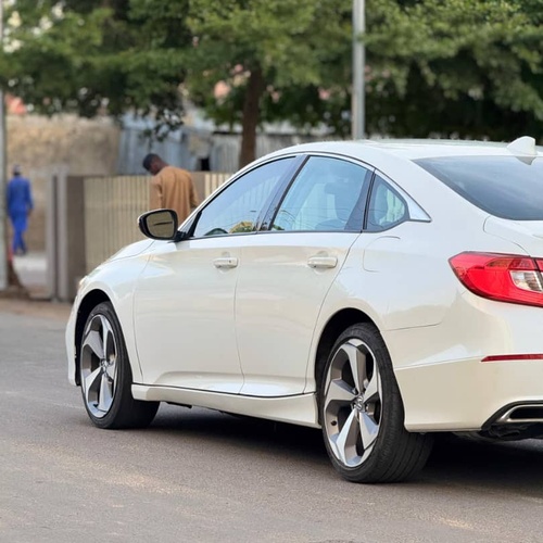 GOOD DEAL   2019 HONDA ACCORD LX  IN KANO