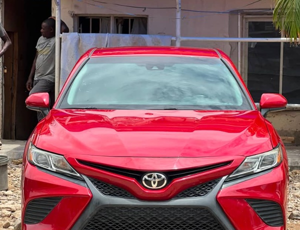GOOD DEAL  2019 TOYOTA CAMRY SE IN KANO