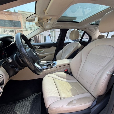 GOOD DEAL 2016 MERCEDES BENZ C300 FOR SALE IN ABUJA