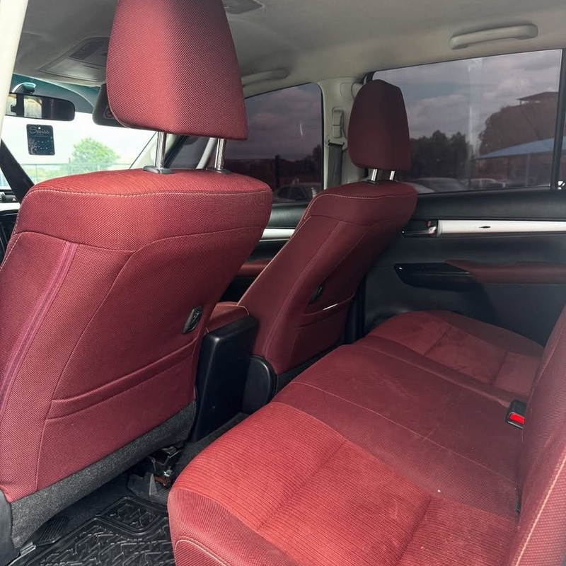 GOOD DEAL ( BRAND NEW)  2021 TOYOTA HILUX  FOR SALE IN LAGOS image