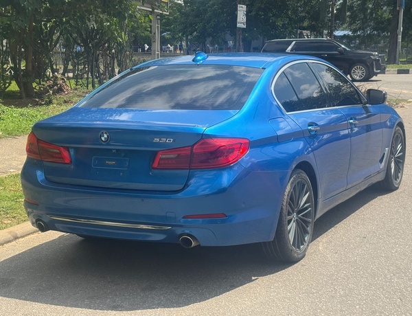 GOOD DEAL(EXTREMELY CLEAN)  2018 BMW 530i FOR SALE IN ABUJA