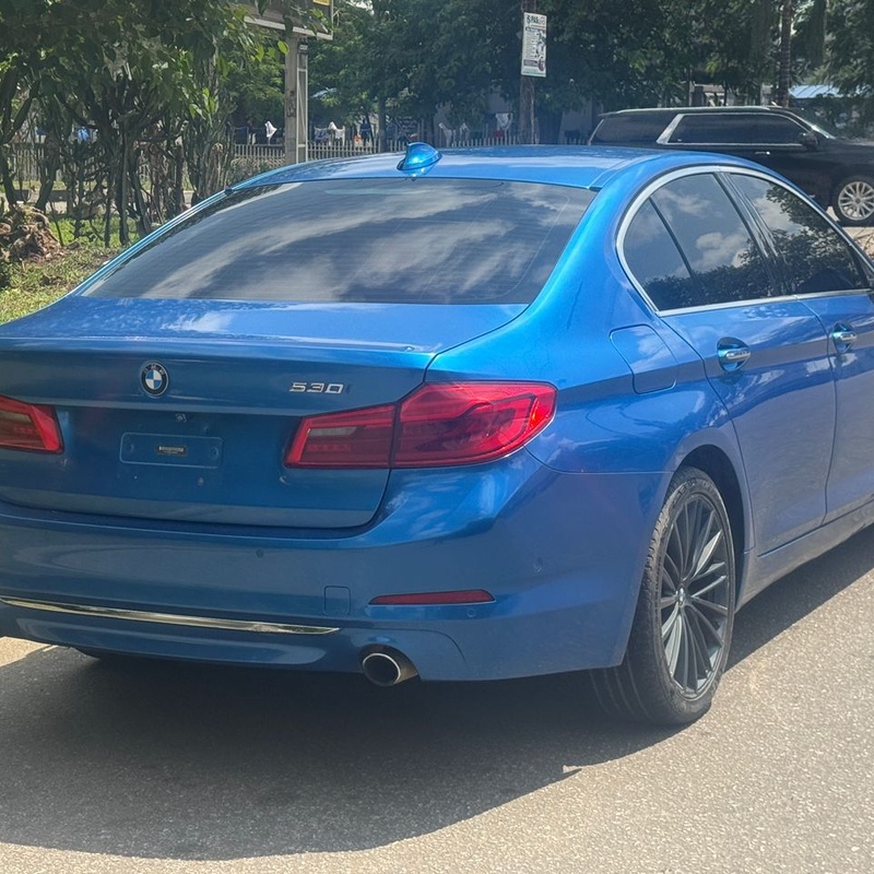 GOOD DEAL(EXTREMELY CLEAN)  2018 BMW 530i FOR SALE IN ABUJA image