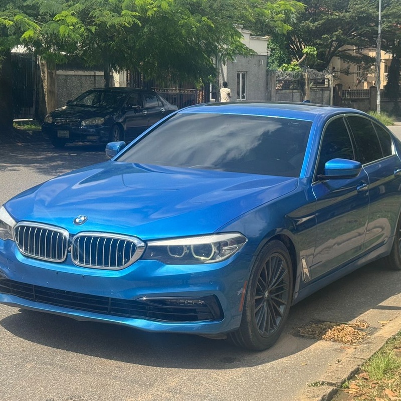 GOOD DEAL(EXTREMELY CLEAN)  2018 BMW 530i FOR SALE IN ABUJA image