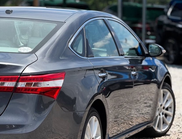 GOOD DEAL (FOREIGN USED)  2013 TOYOTA AVALON XLE FOR SALE IN ABUJA