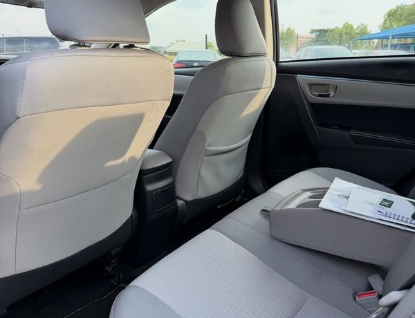 GOOD DEAL FOREIGN USED 2015 TOYOTA COROLLA LE FOR SALE IN ABUJA