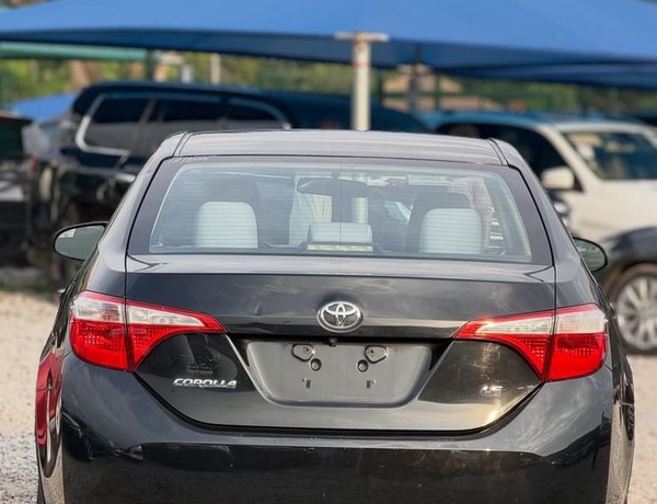 GOOD DEAL FOREIGN USED 2015 TOYOTA COROLLA LE FOR SALE IN ABUJA