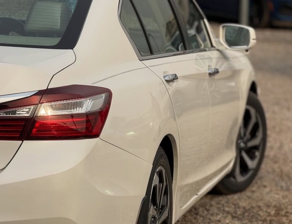 FOREIGN USED 2017 HONDA ACCORD EXL FOR SALE IN ABUJA